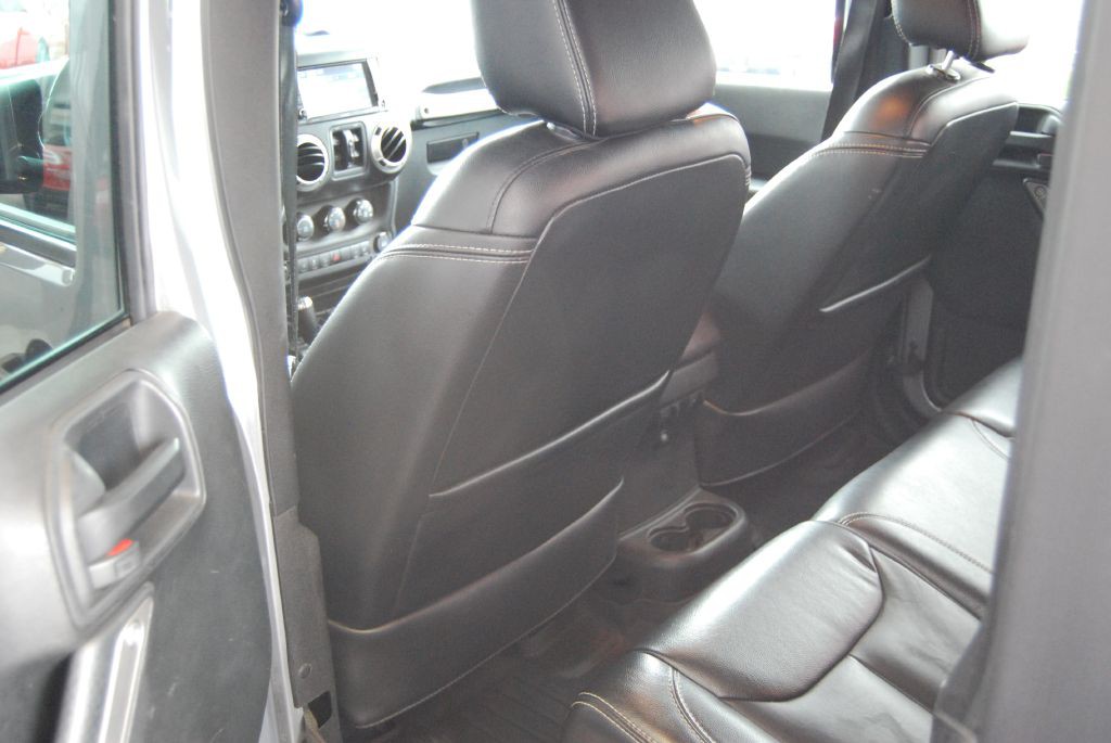 2013 Jeep Wrangler Unlimited Image 6