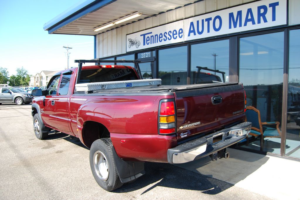 2003 Chevrolet Silverado 1500 Image 11