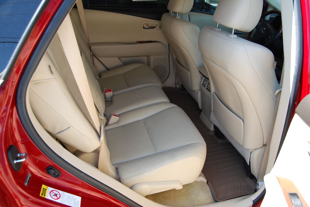 2010 Lexus RX Image 4