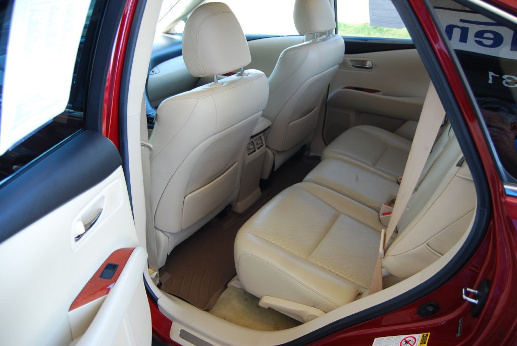 2010 Lexus RX Image 6
