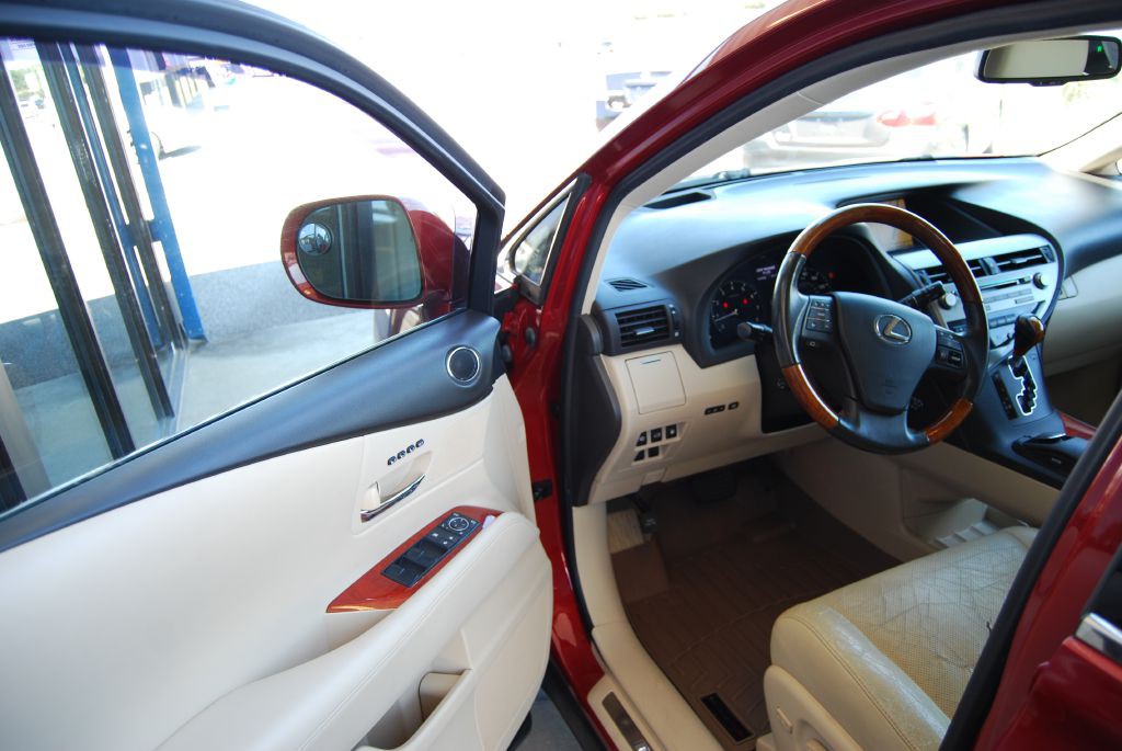 2010 Lexus RX Image 7