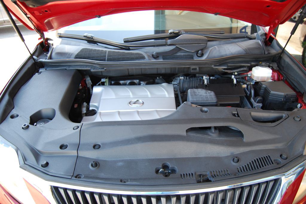 2010 Lexus RX Image 11