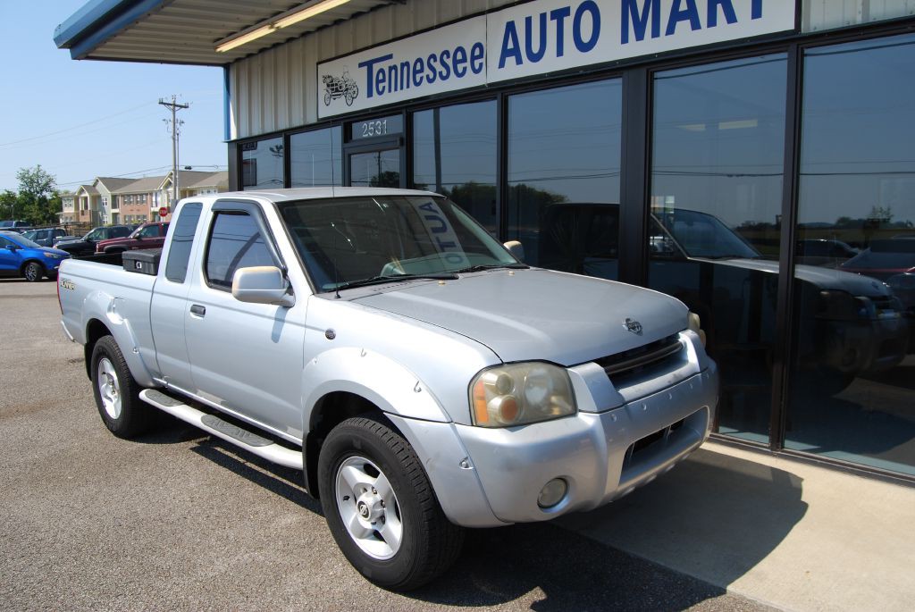 2001 Nissan Frontier Image 2