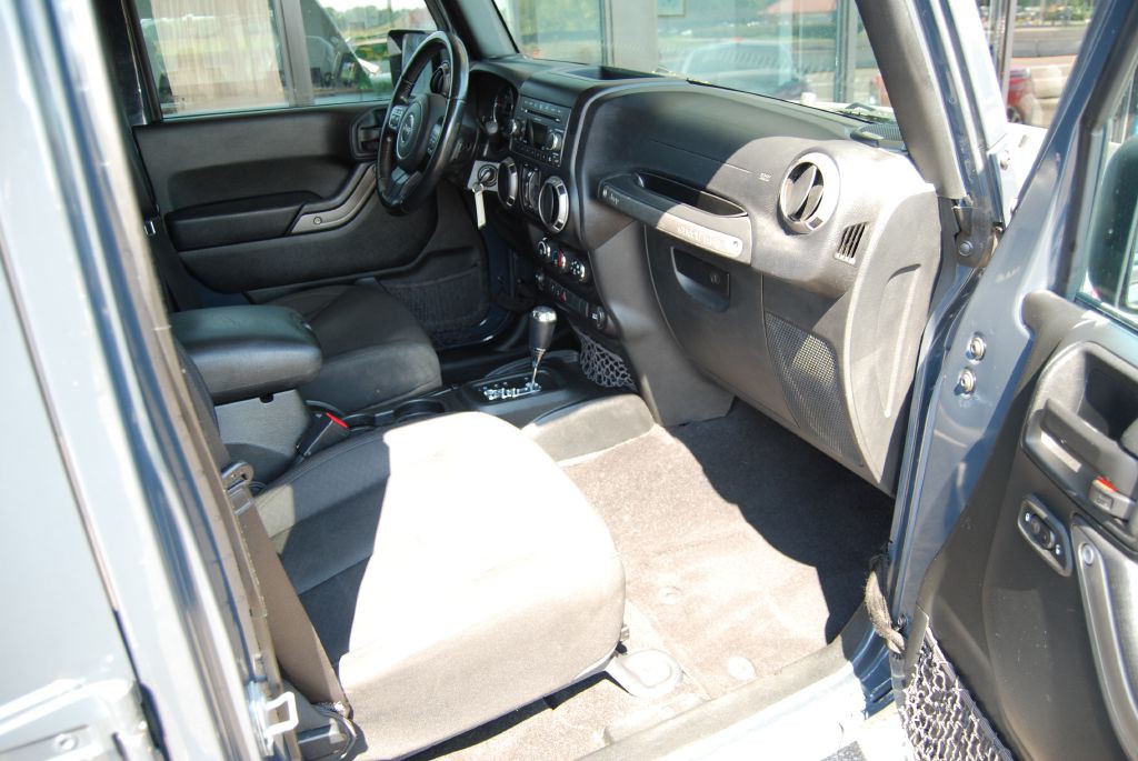 2016 Jeep Wrangler Unlimited Image 3