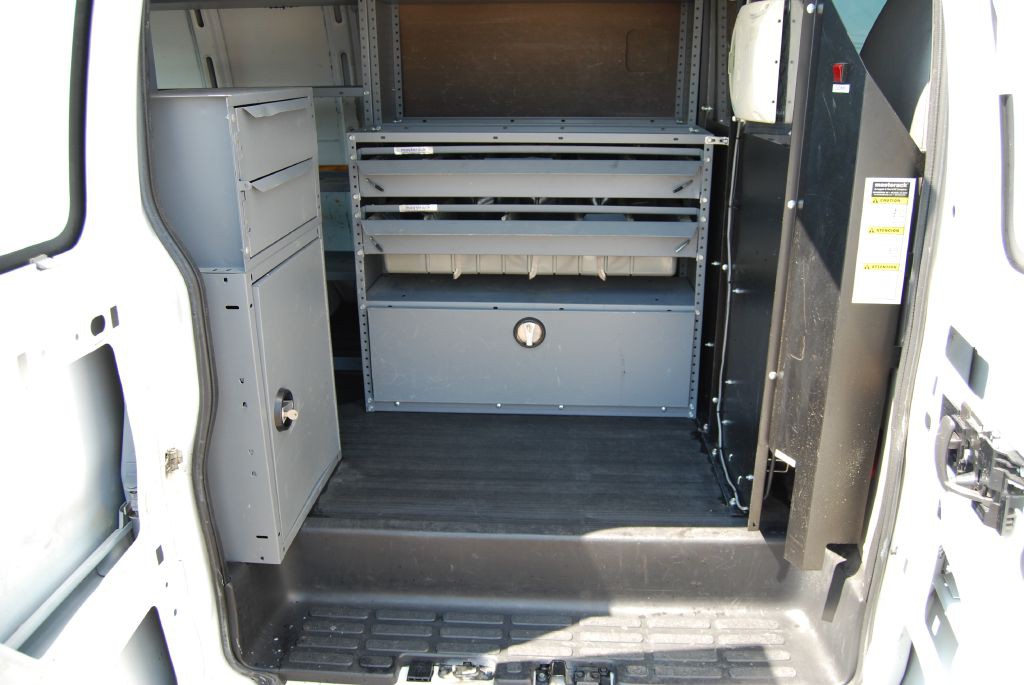 2014 Chevrolet Express Image 4