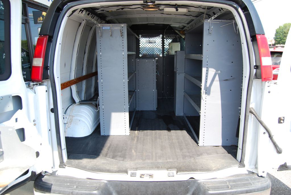 2014 Chevrolet Express Image 5