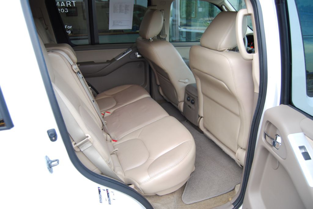 2012 Nissan Pathfinder Image 4