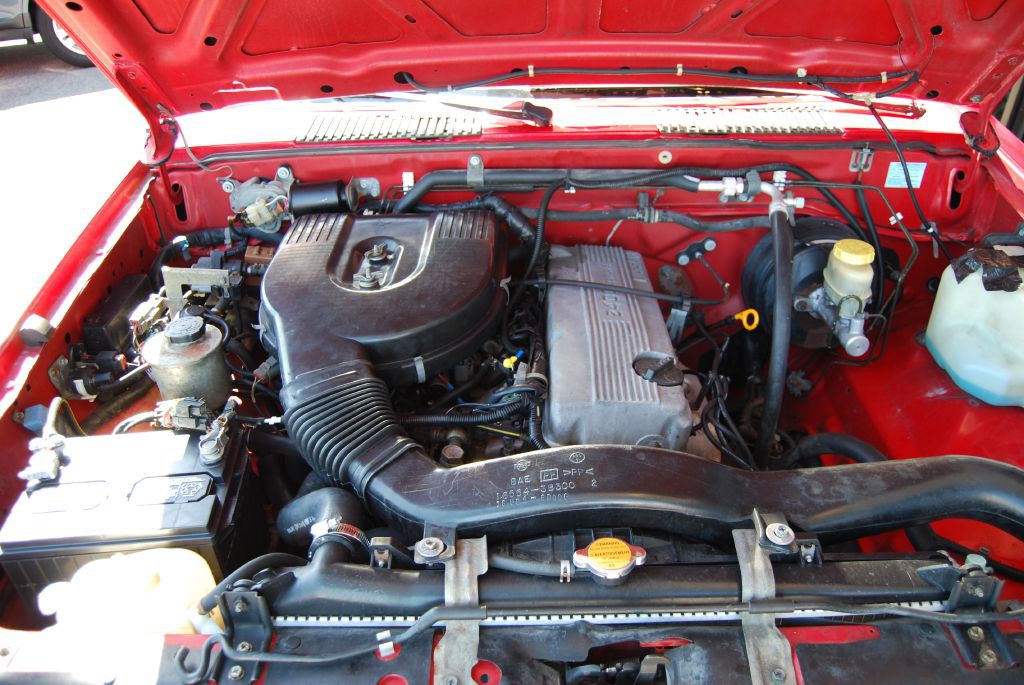 1997 Nissan Truck Image 7