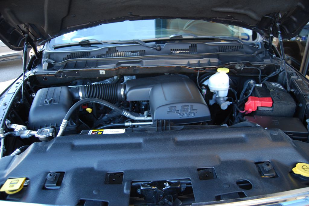 2022 RAM 1500 Image 9