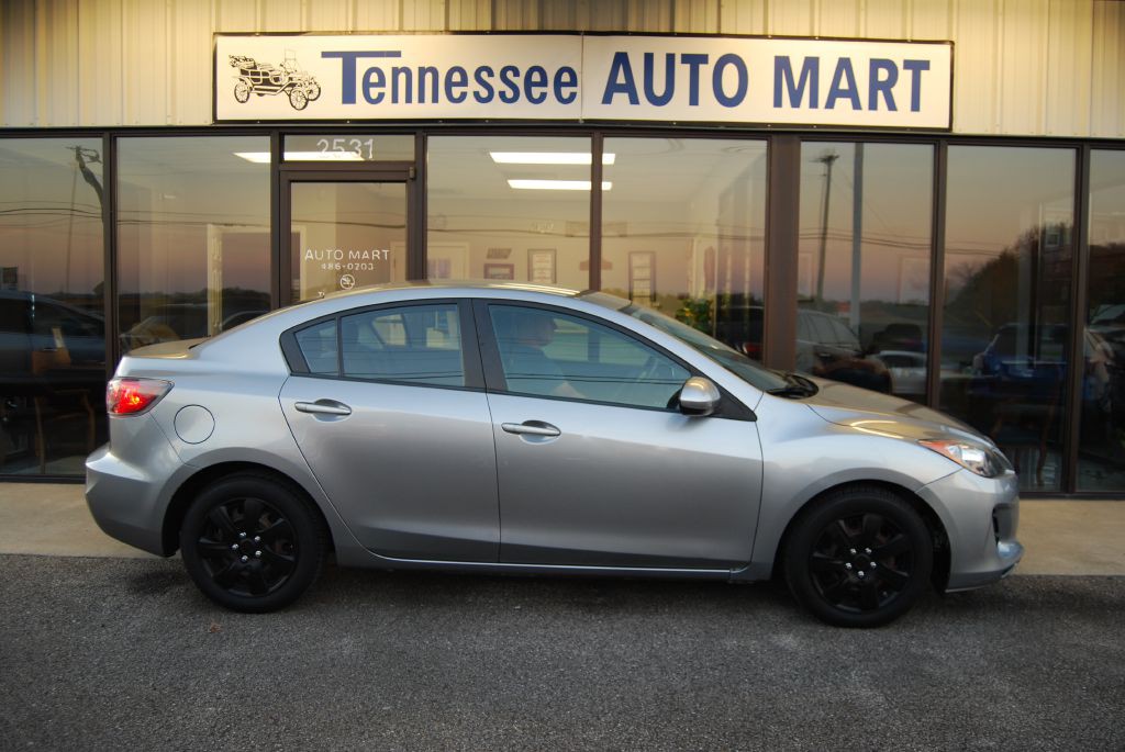 2013 Mazda Mazda3 Image 1