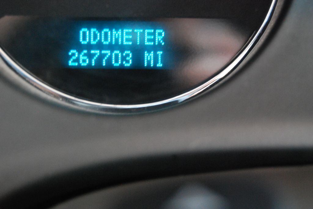 2007 Chevrolet Avalanche Image 8