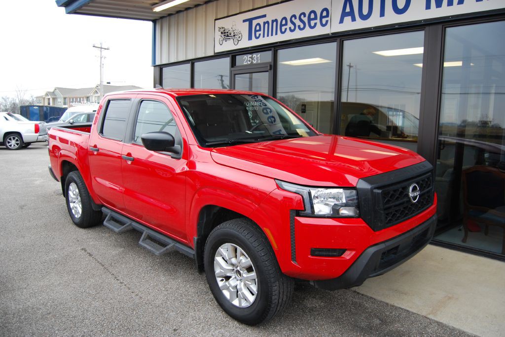 2022 Nissan Frontier Image 2