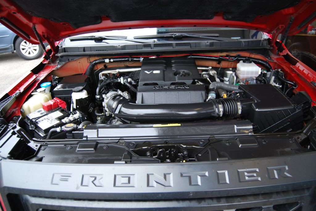 2022 Nissan Frontier Image 9