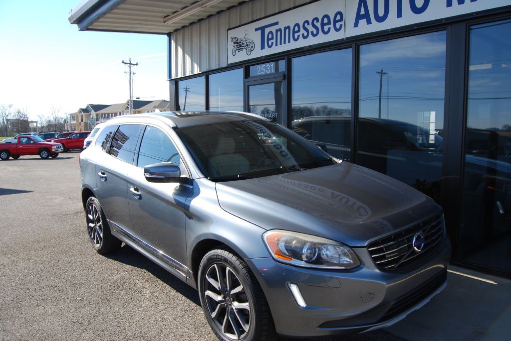 2016 Volvo XC60 Image 2