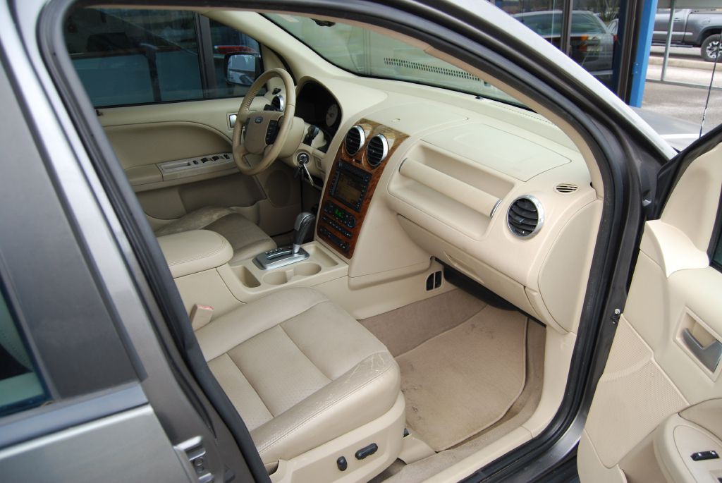 2006 Ford Freestyle Image 3