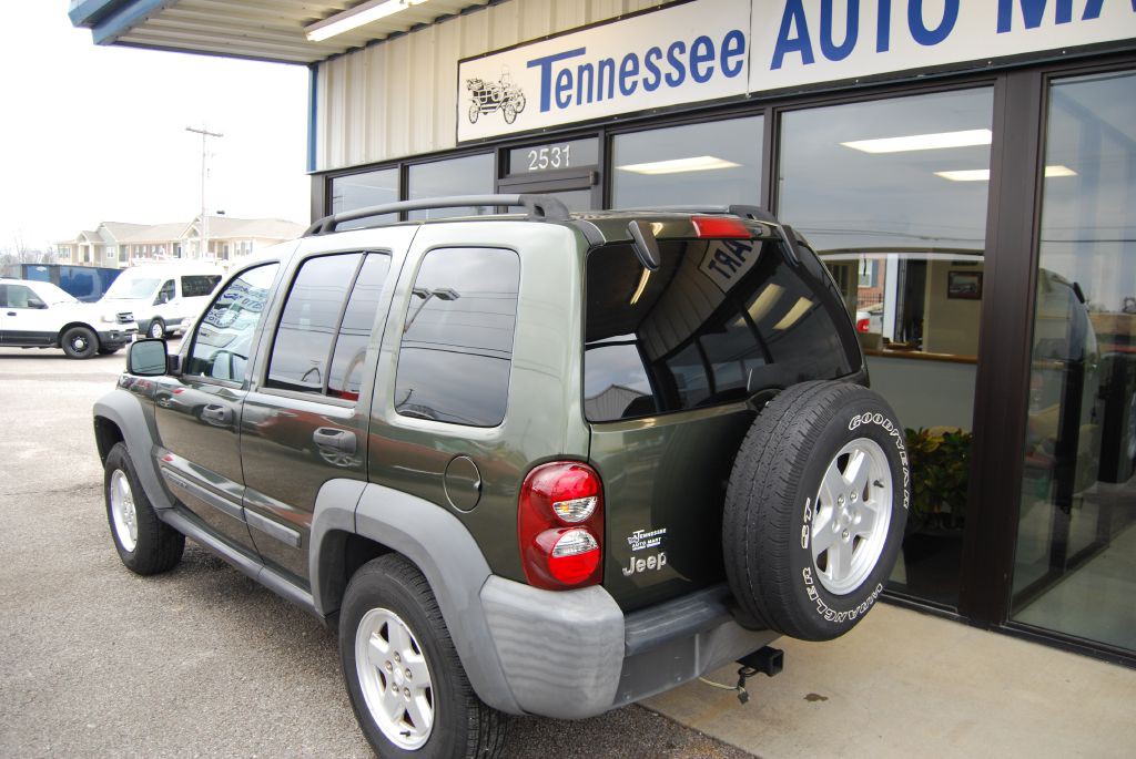 2007 Jeep Liberty Image 12