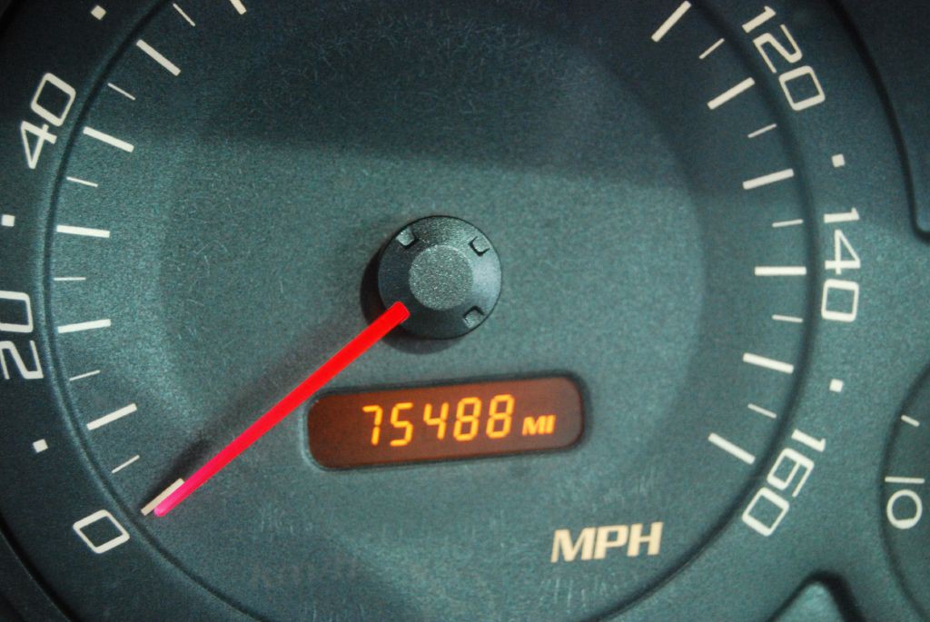 2004 Cadillac CTS Image 8