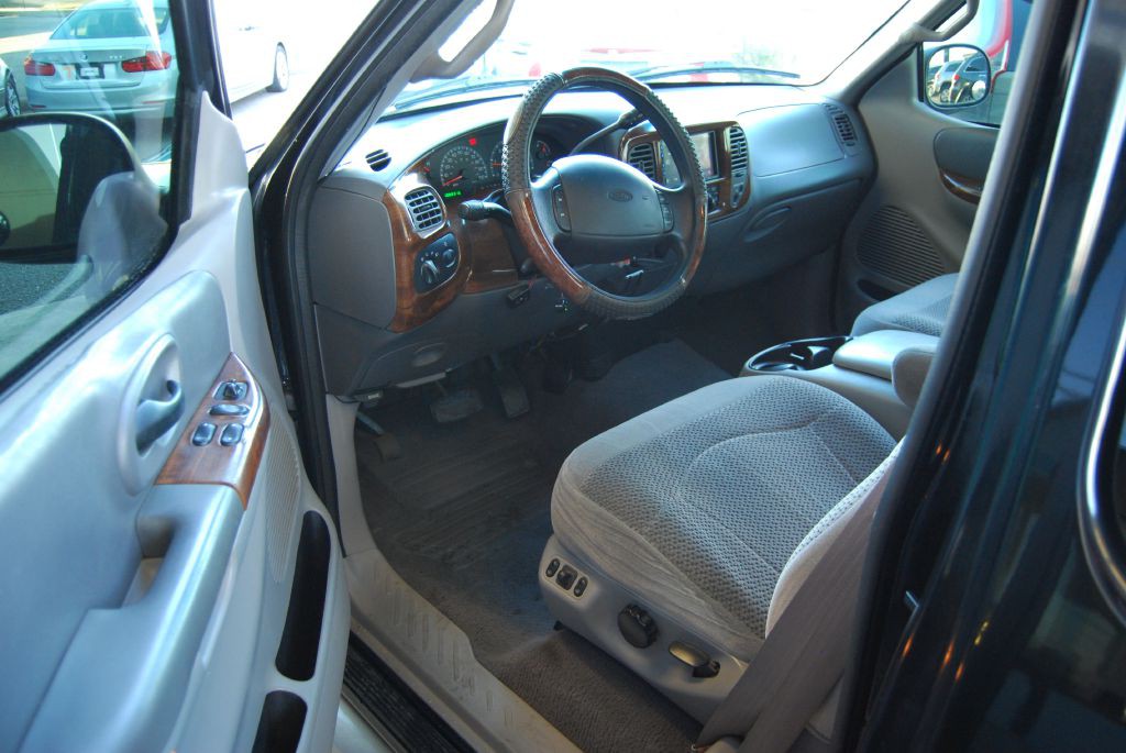 2000 Ford F-150 Image 7