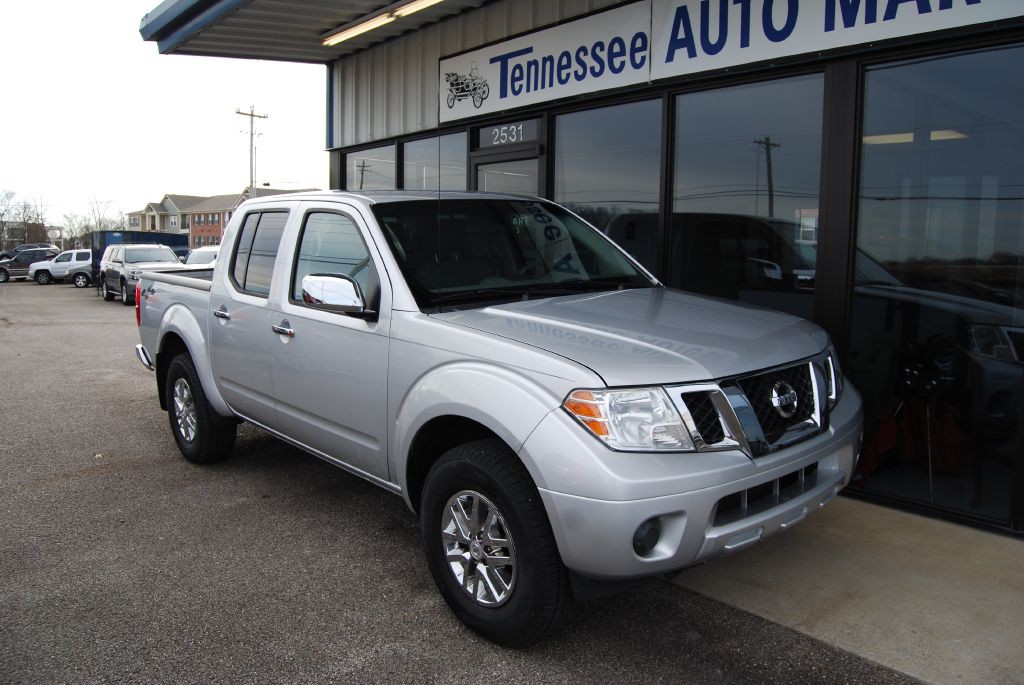 2021 Nissan Frontier Image 2