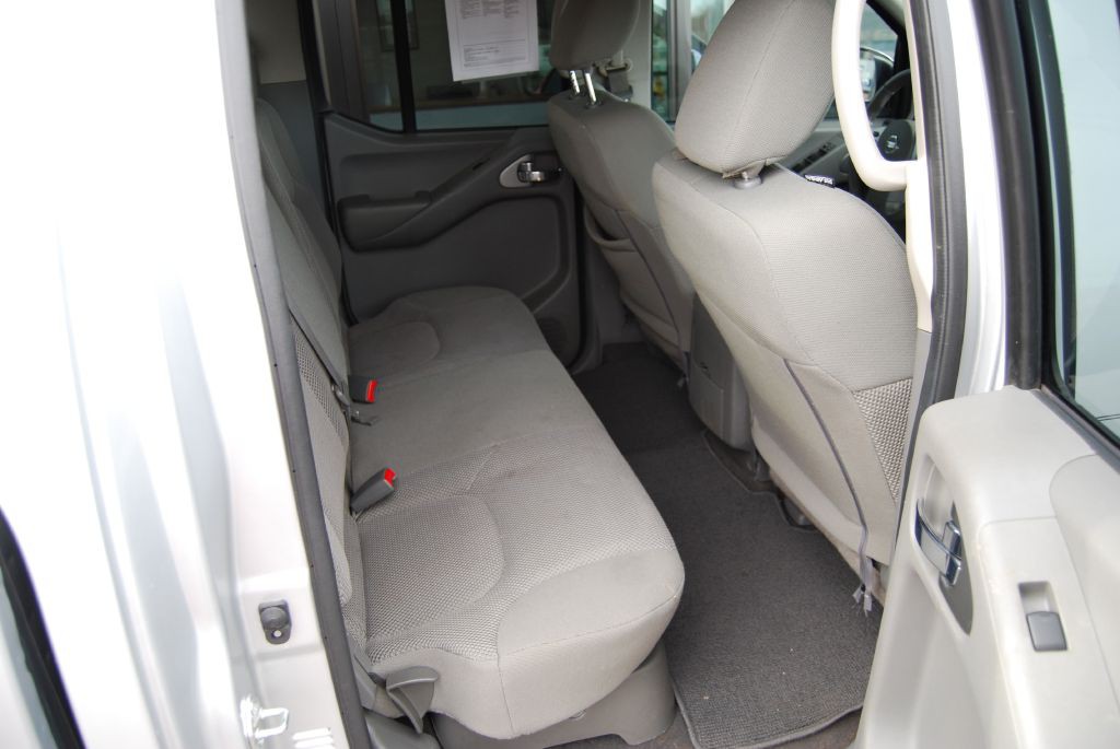 2021 Nissan Frontier Image 4