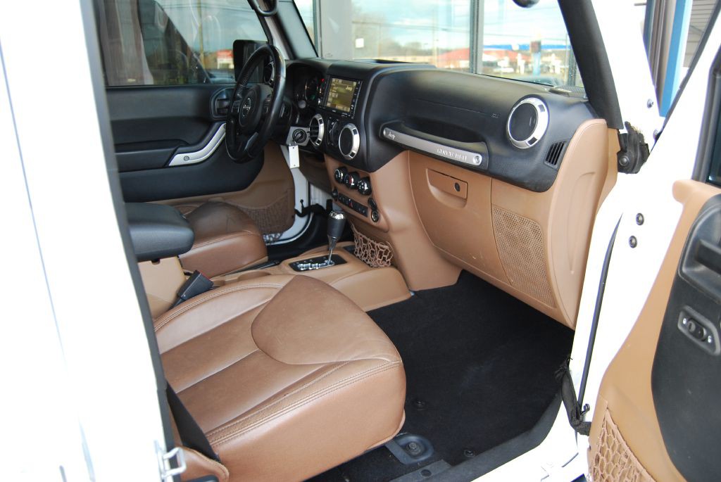 2017 Jeep Wrangler Unlimited Image 3