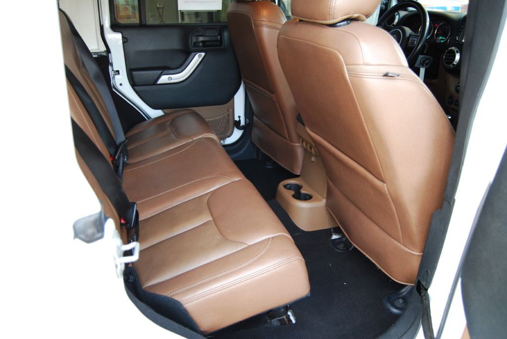 2017 Jeep Wrangler Unlimited Image 4