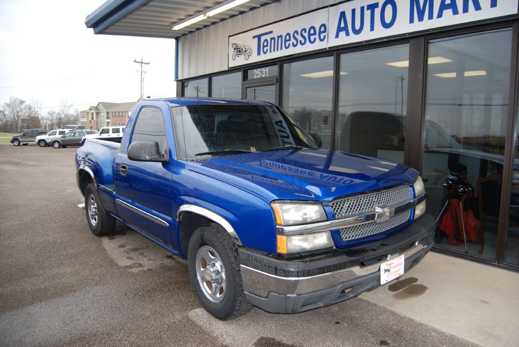 2003 Chevrolet Silverado 1500 Image 2