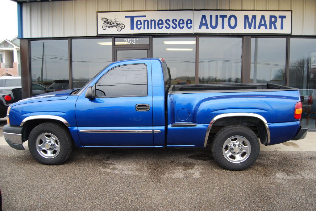 2003 Chevrolet Silverado 1500 Image 10