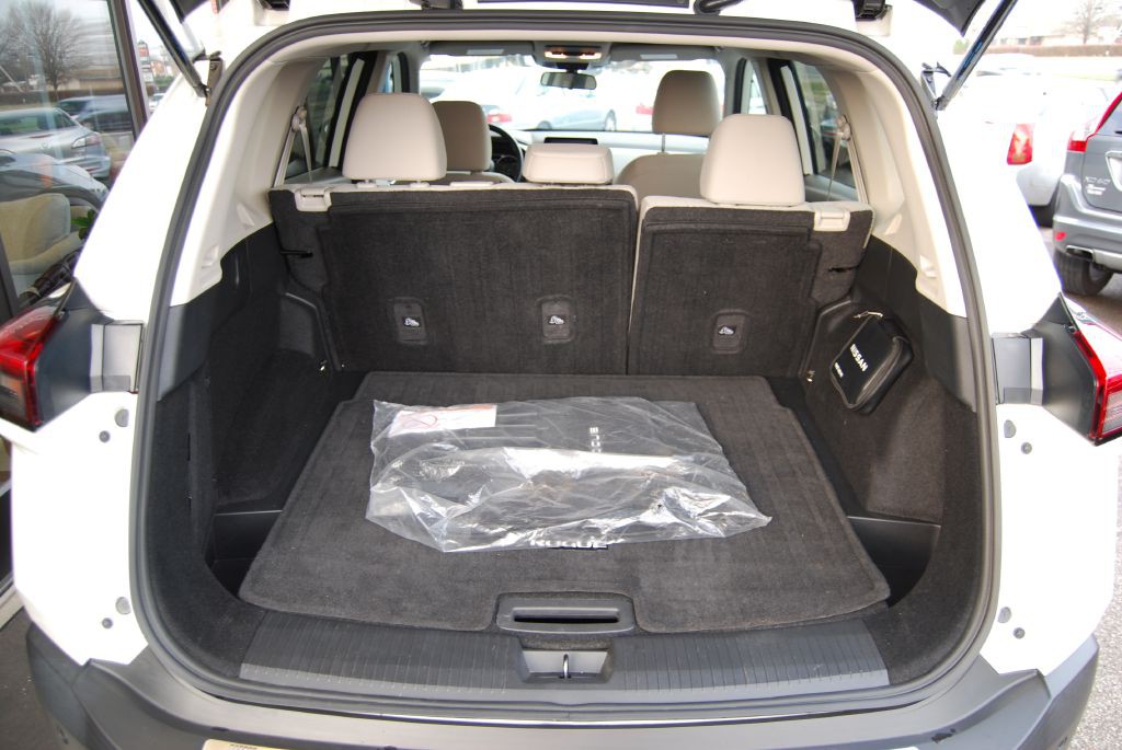 2023 Nissan Rogue Image 5