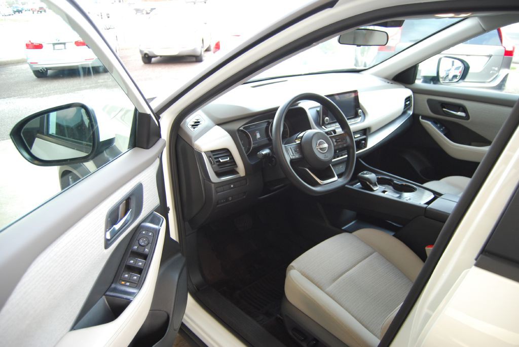 2023 Nissan Rogue Image 7