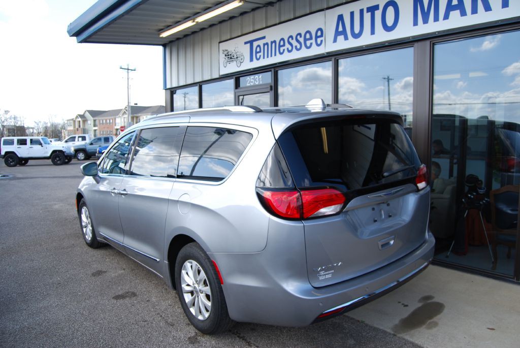 2019 Chrysler Pacifica Image 13