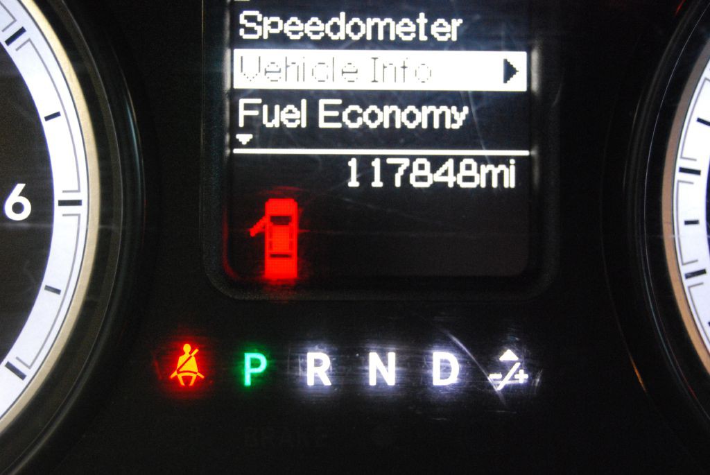2015 RAM 2500 Image 8