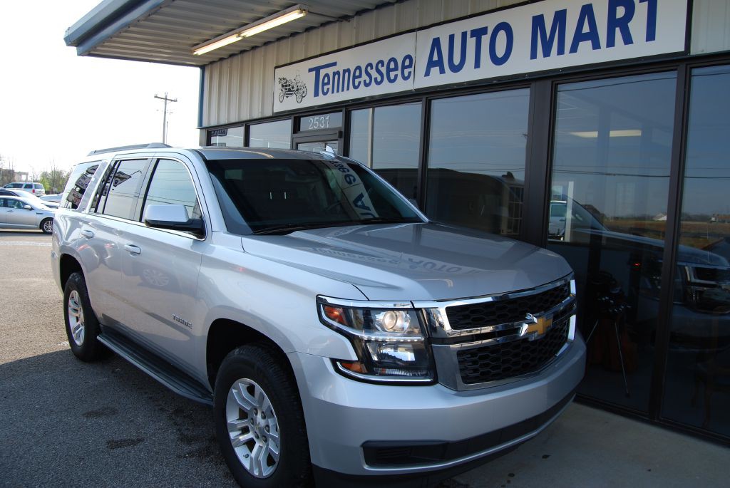 2017 Chevrolet Tahoe Image 2