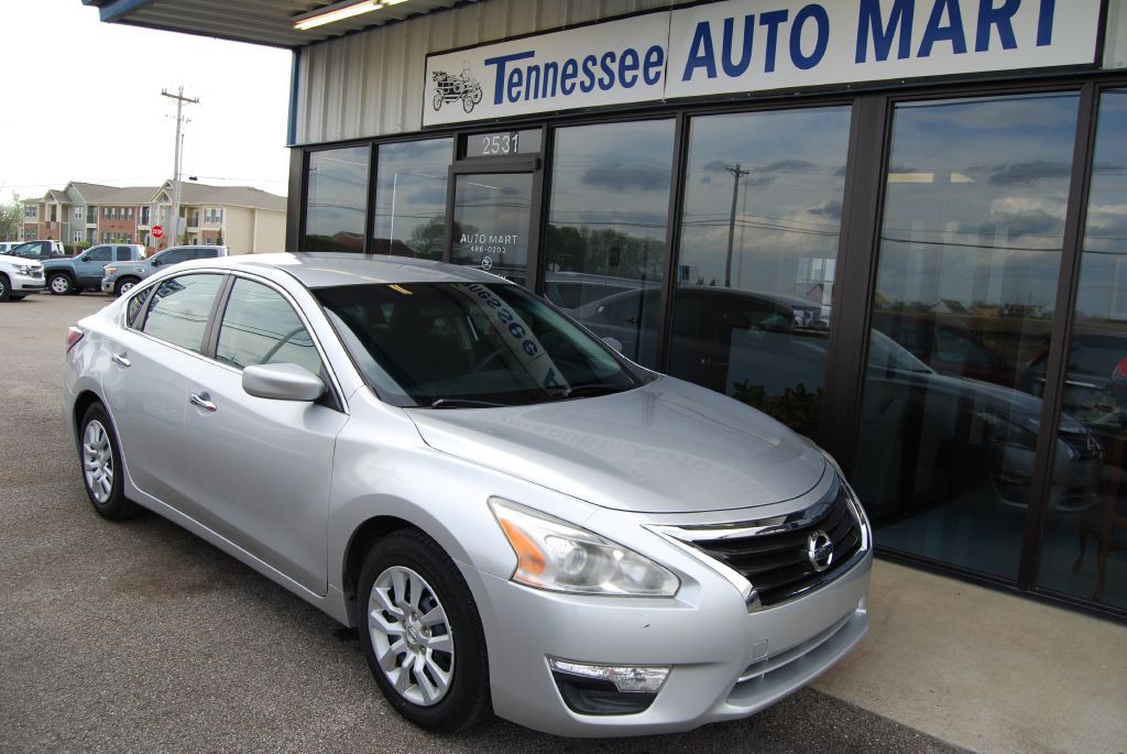 2015 Nissan Altima Image 2