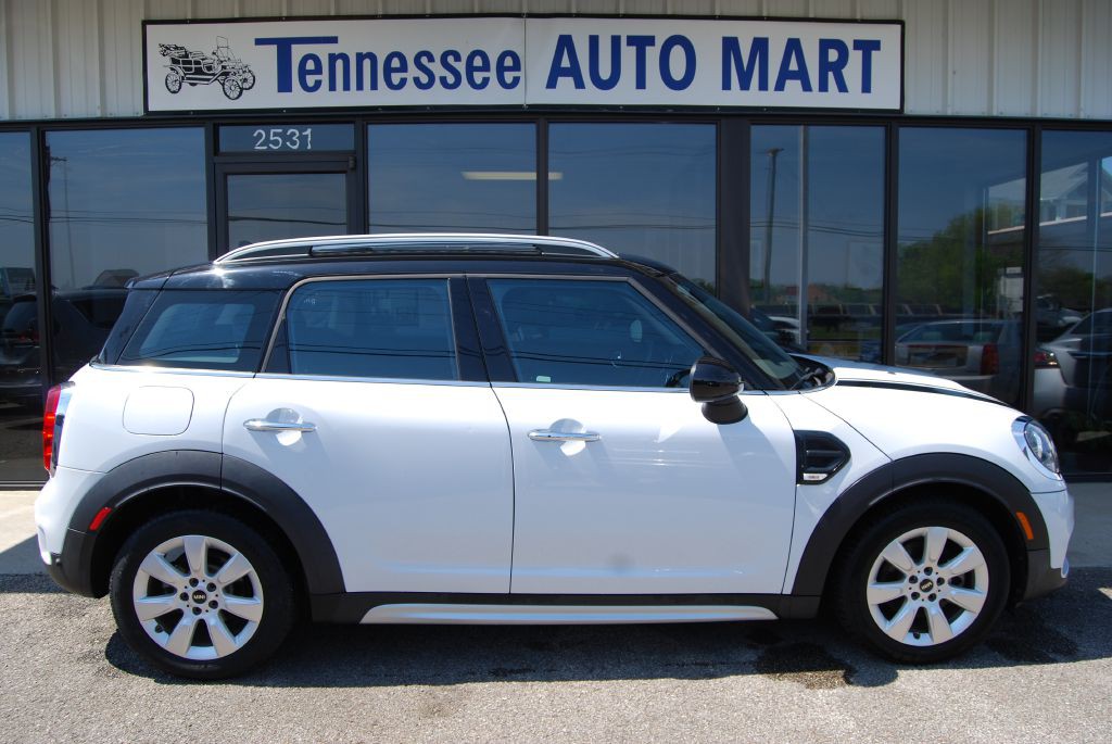 2018 MINI Cooper Image 1