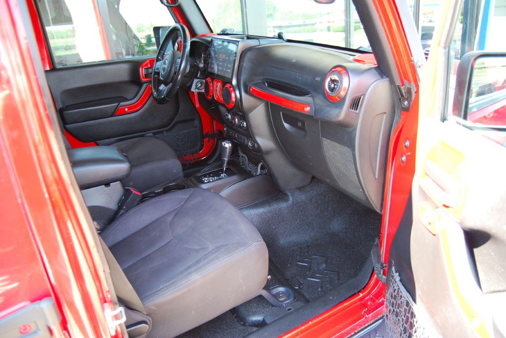 2015 Jeep Wrangler Unlimited Image 3