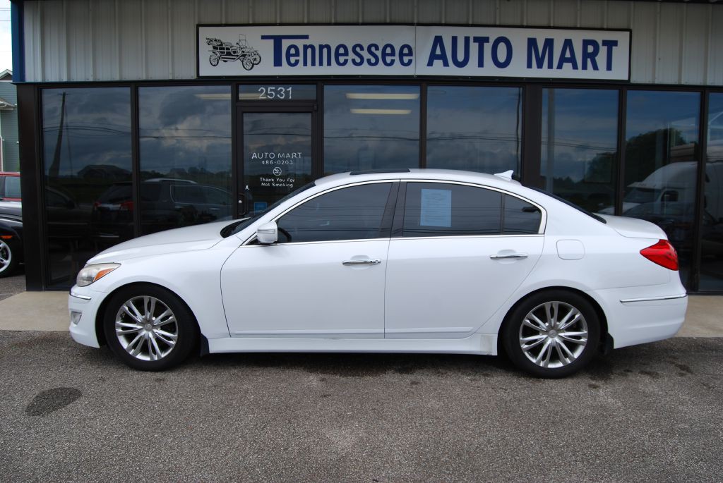 2014 Hyundai Genesis Image 12
