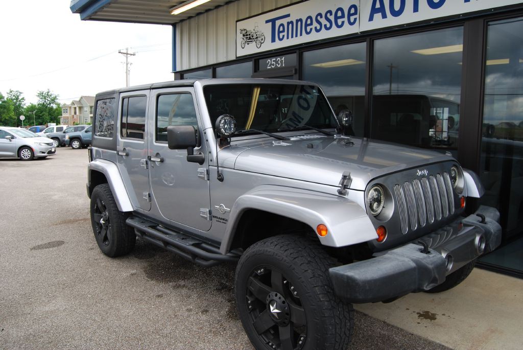2013 Jeep Wrangler Unlimited Image 2