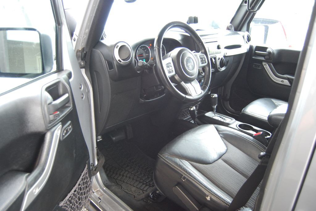 2013 Jeep Wrangler Unlimited Image 7