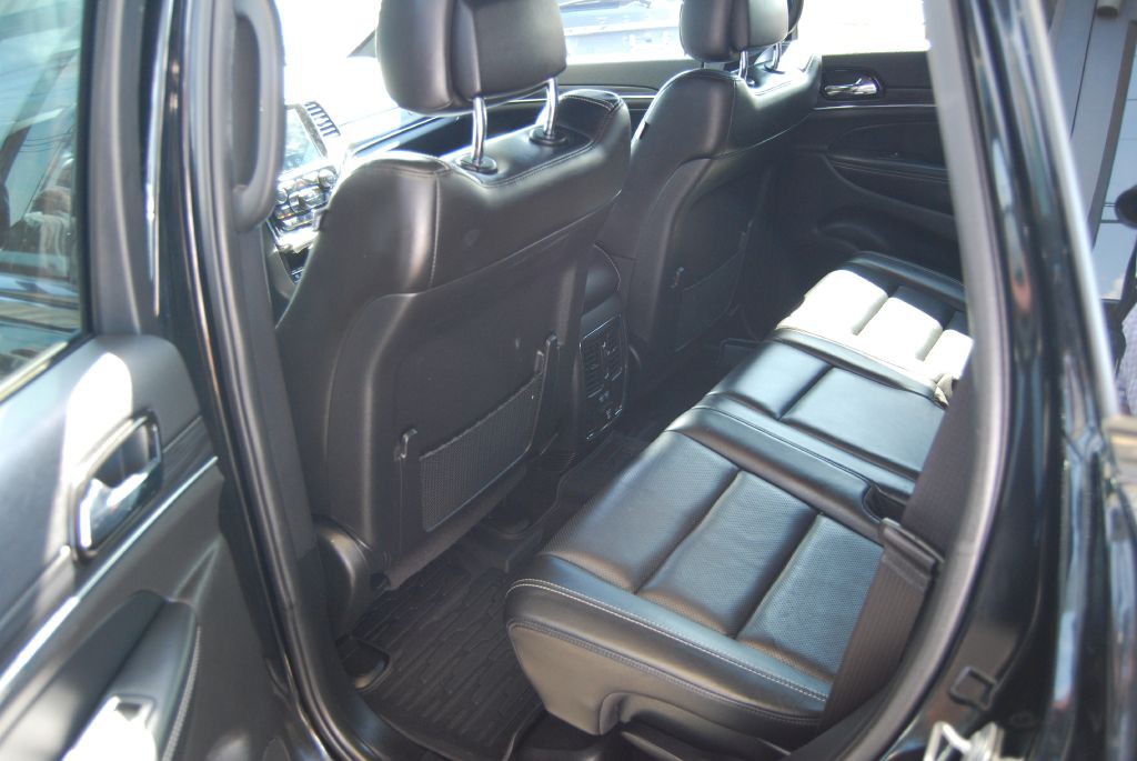 2021 Jeep Grand Cherokee Image 6