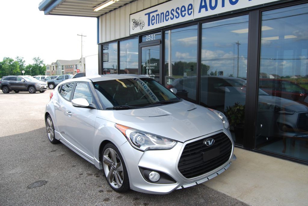 2013 Hyundai Veloster Image 2