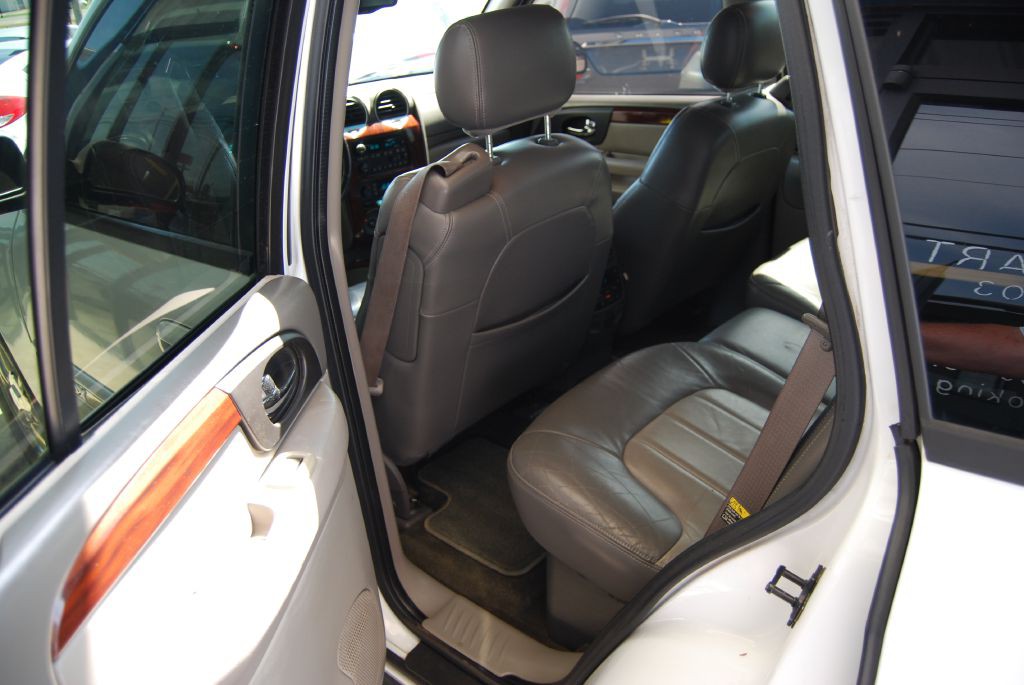 2002 GMC Envoy Image 6