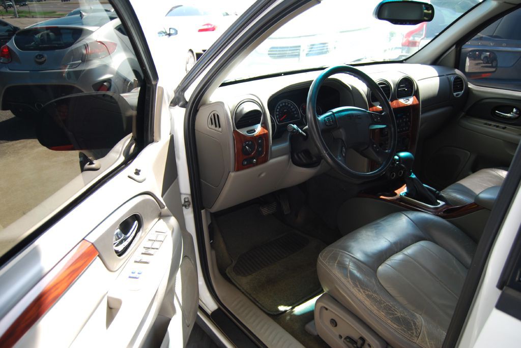 2002 GMC Envoy Image 7