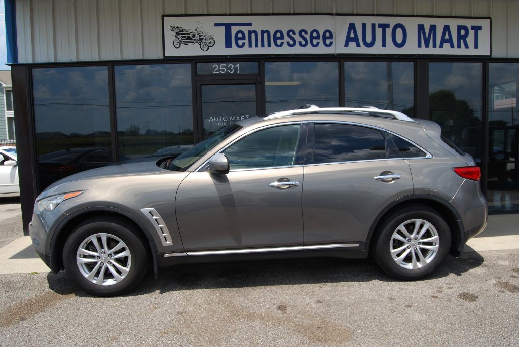 2010 INFINITI FX35 Image 12
