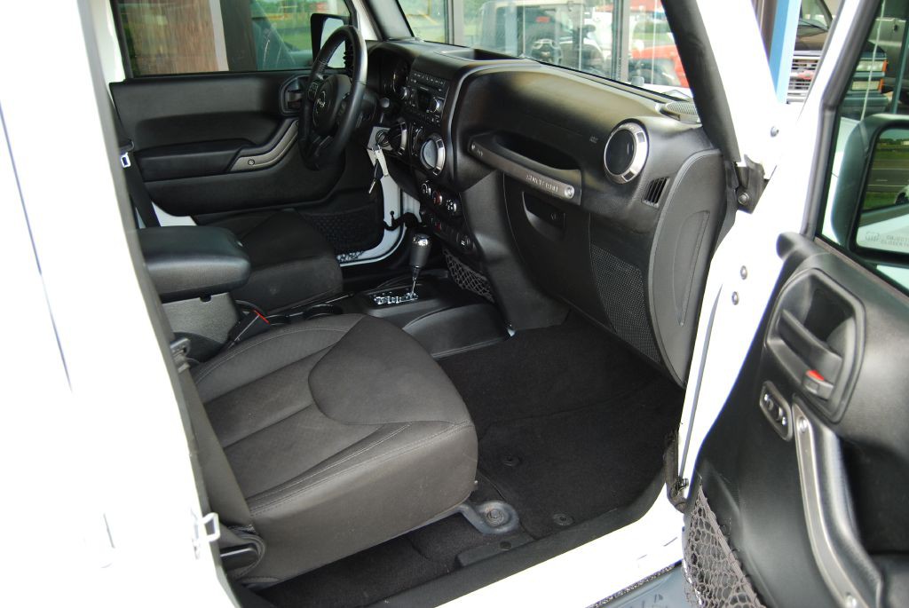 2018 Jeep Wrangler Unlimited Image 3