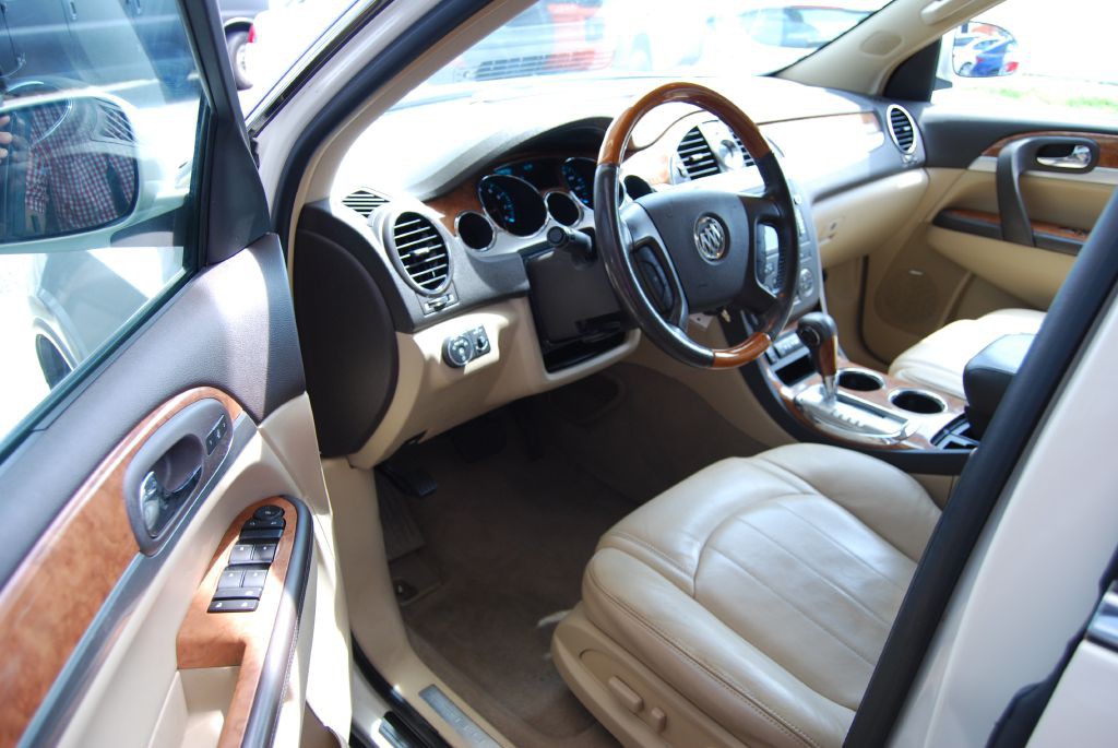 2009 Buick Enclave Image 9