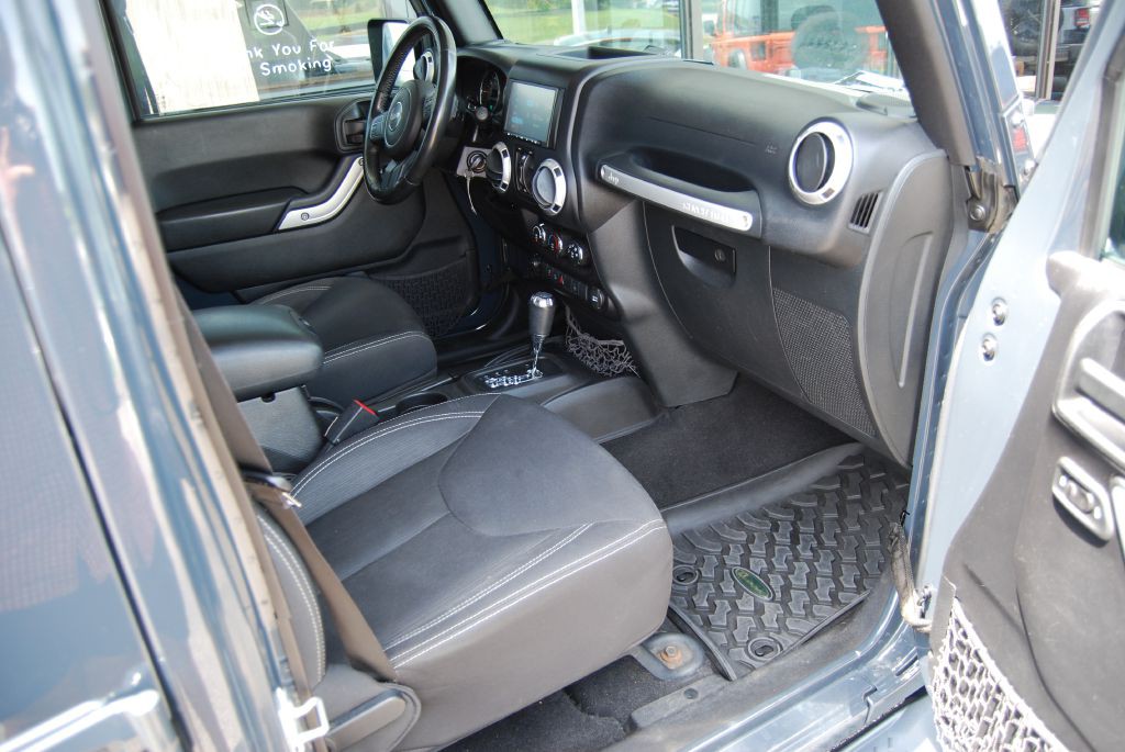 2016 Jeep Wrangler Unlimited Image 3