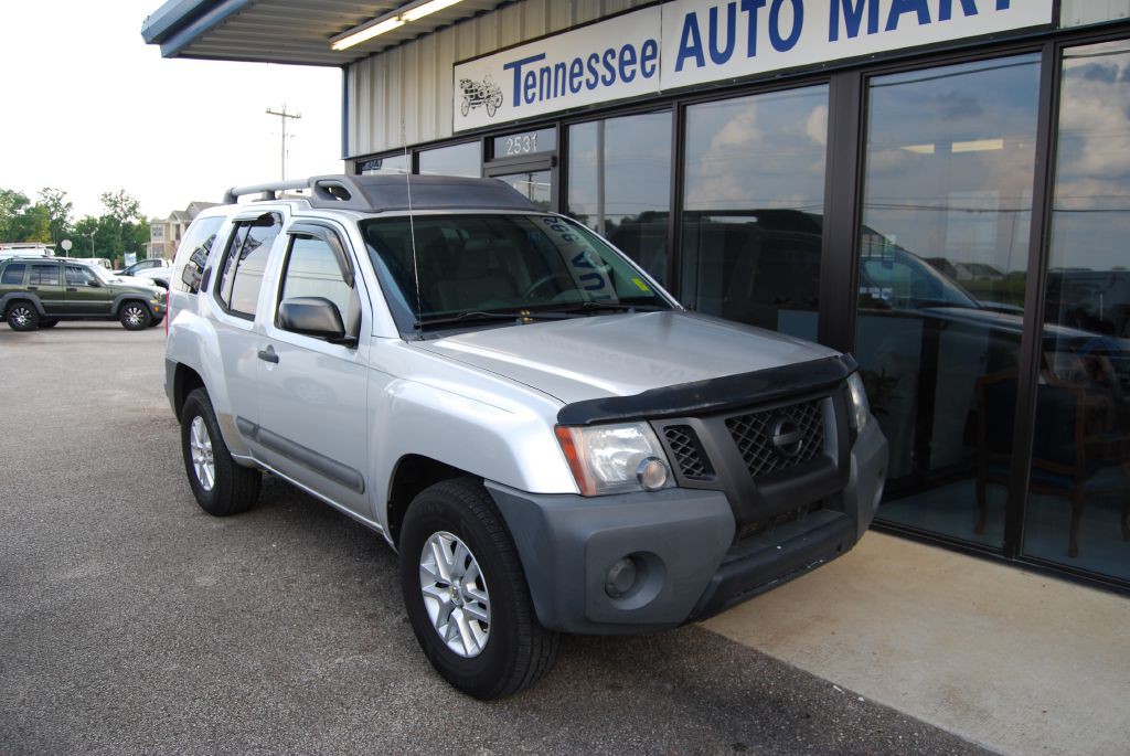 2014 Nissan Xterra Image 2