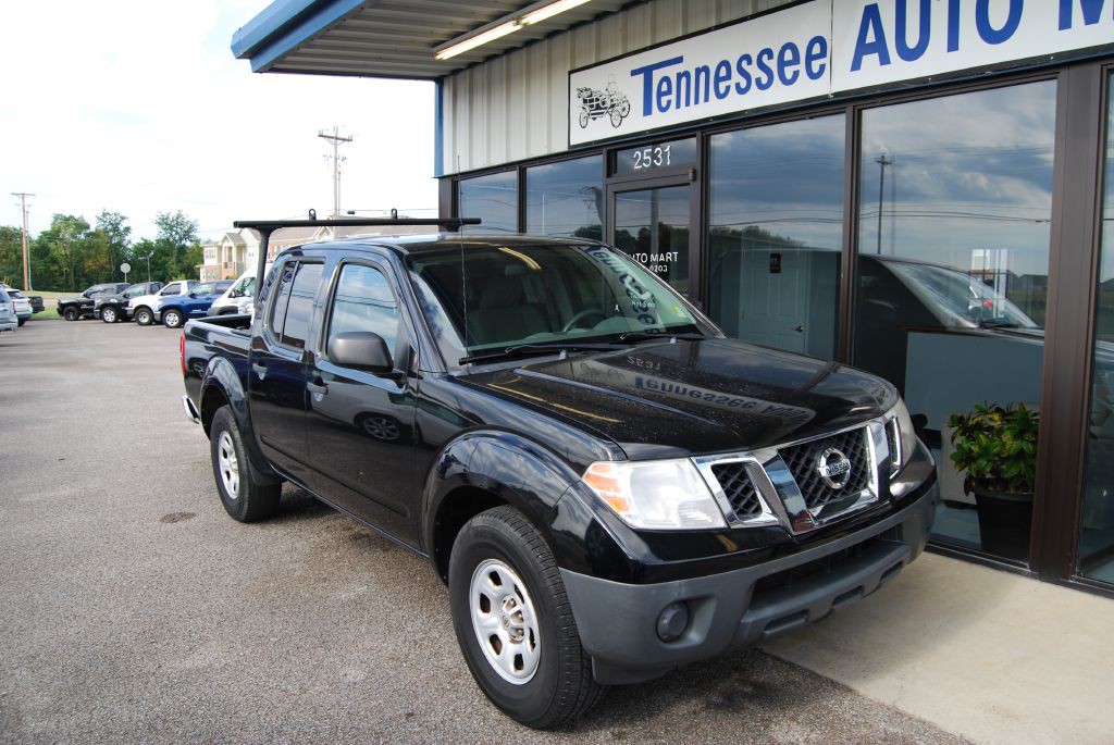 2013 Nissan Frontier Image 2