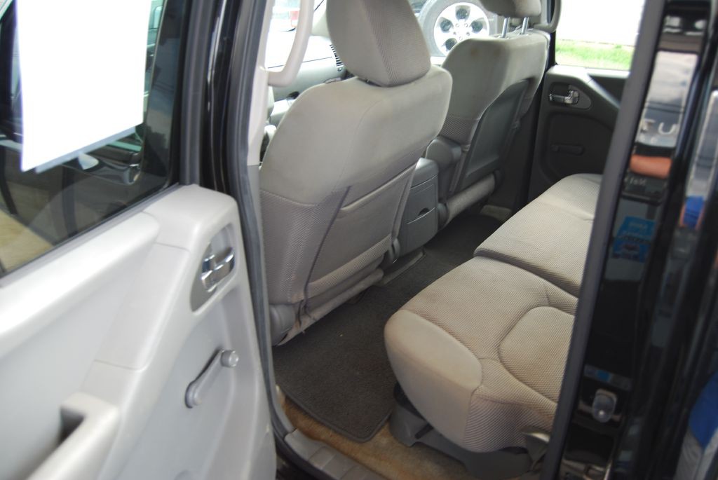 2013 Nissan Frontier Image 6
